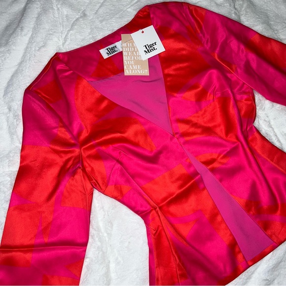 Tigermist top - Picture 8 of 8